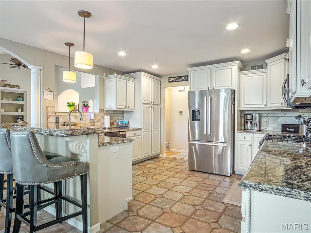 1008 West Fallen Lake Drive Waterloo, IL 62298 - Photo 17 of 56