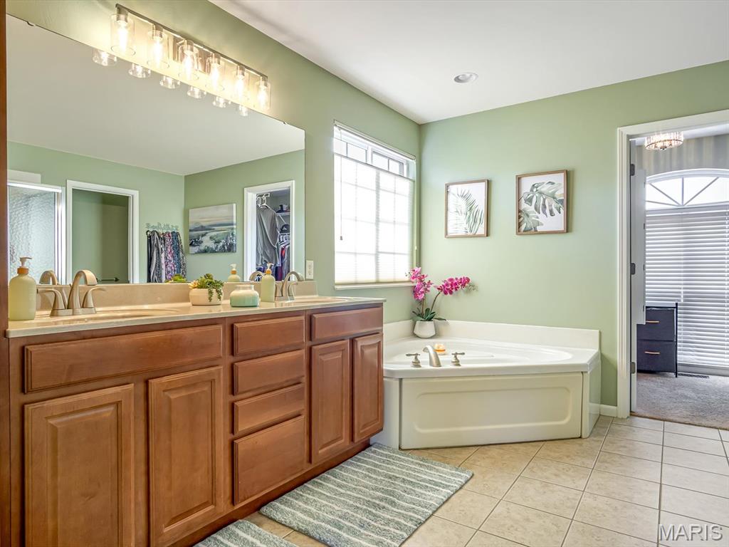 1008 West Fallen Lake Drive Waterloo, IL 62298 - Photo 27 of 56