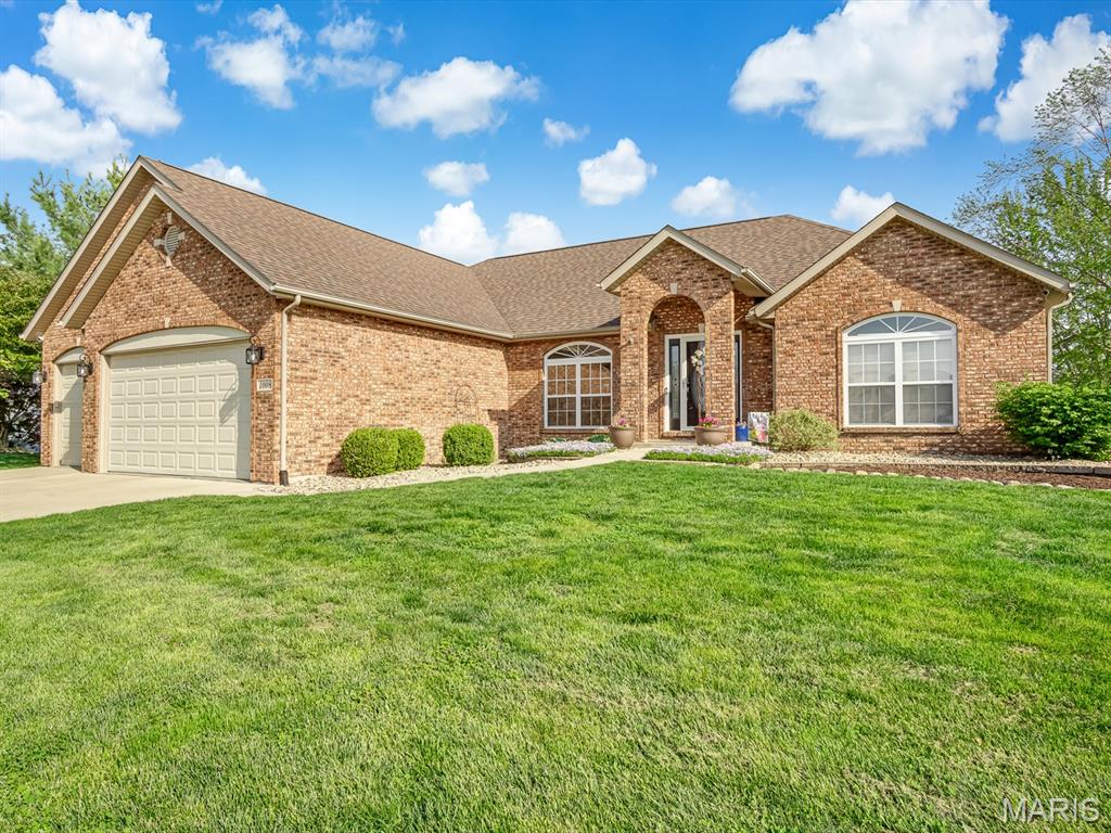 1008 West Fallen Lake Drive Waterloo, IL 62298 - Photo 4 of 56