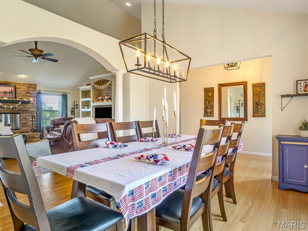 1008 West Fallen Lake Drive Waterloo, IL 62298 - Photo 9 of 56