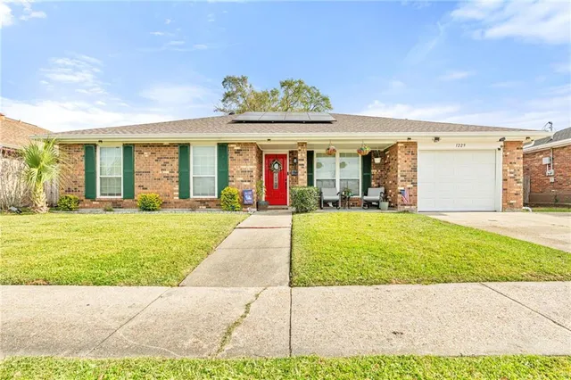 $267,000 | 1229 Curtis Street, Harvey, LA 70058