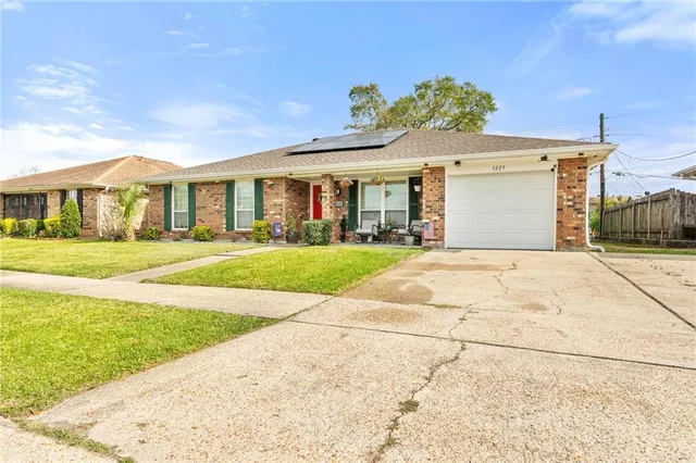 $267,000 | 1229 Curtis Street, Harvey, LA 70058