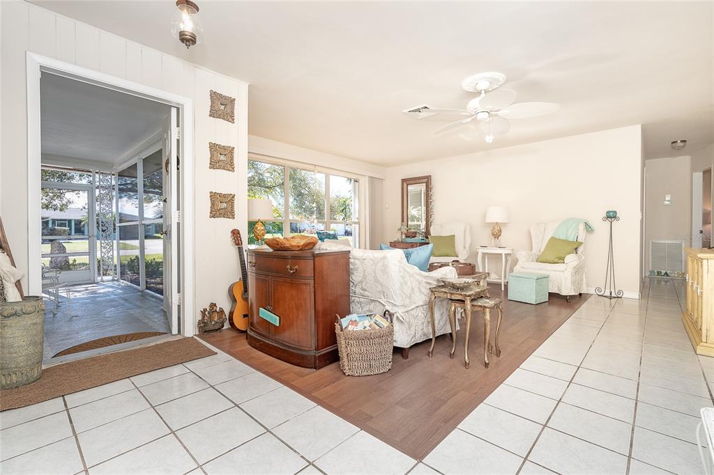 241 Caddy Road Rotonda West, FL 33947 - Photo 6 of 25