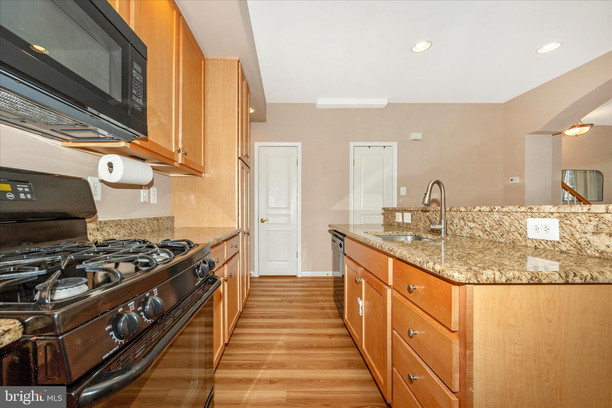 1788 Poolside Way, Unit 21A Frederick, MD 21701 - Photo 16 of 59 Kitchen