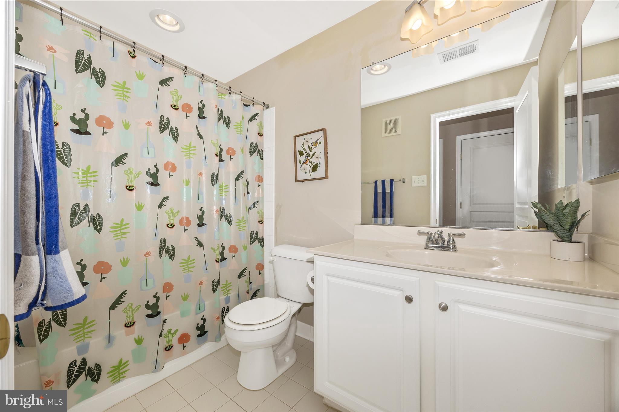 1788 Poolside Way, Unit 21A Frederick, MD 21701 - Photo 36 of 59 Hall Bath