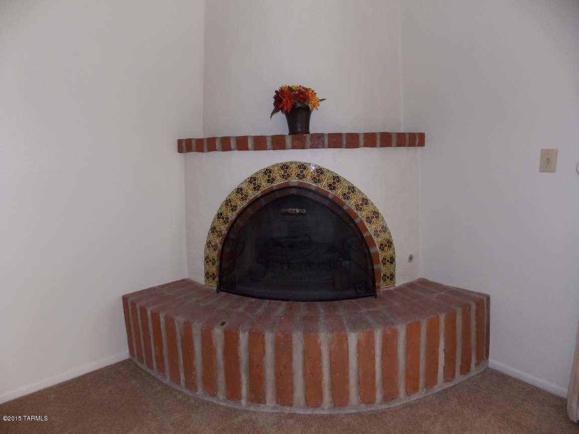 4820 East Fort Lowell Road, Unit D Tucson, AZ 85712 - Photo 10 of 17 Gallery Image 10