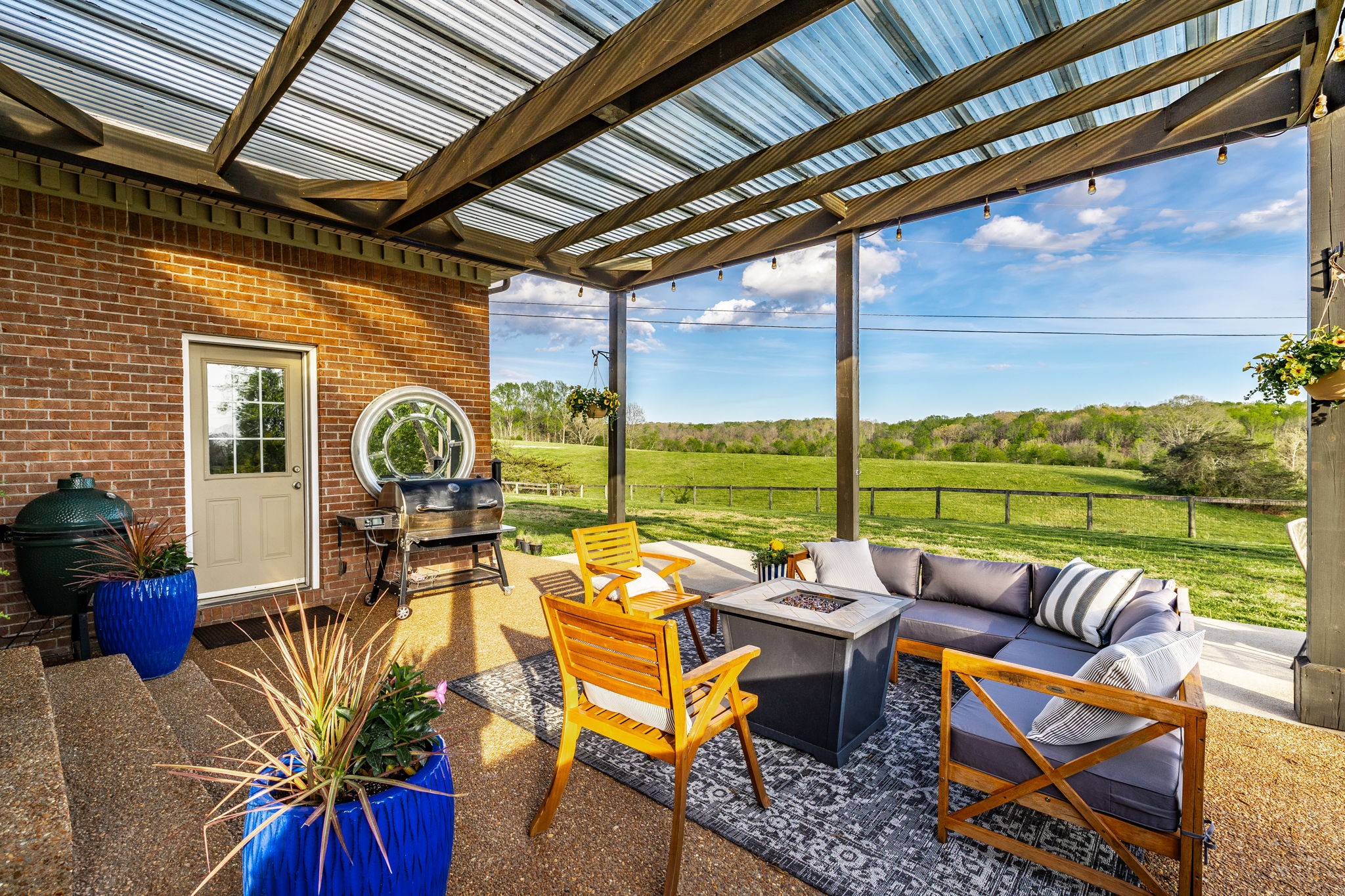 1075 Fannie Nicholson Road Chapmansboro, TN 37035 - Photo 24 of 100 a view of swimming pool with outdoor seating