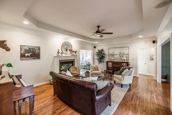 $1,150,000 | 1075 Fannie Nicholson Road, Chapmansboro, TN 37035