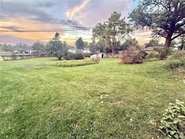 $174,000 | 1228 West Crestview Drive, Maryville, MO 64468