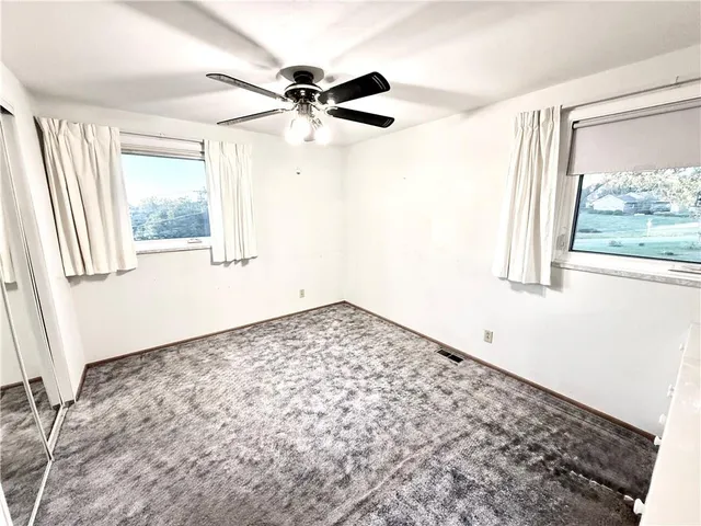 $174,000 | 1228 West Crestview Drive, Maryville, MO 64468