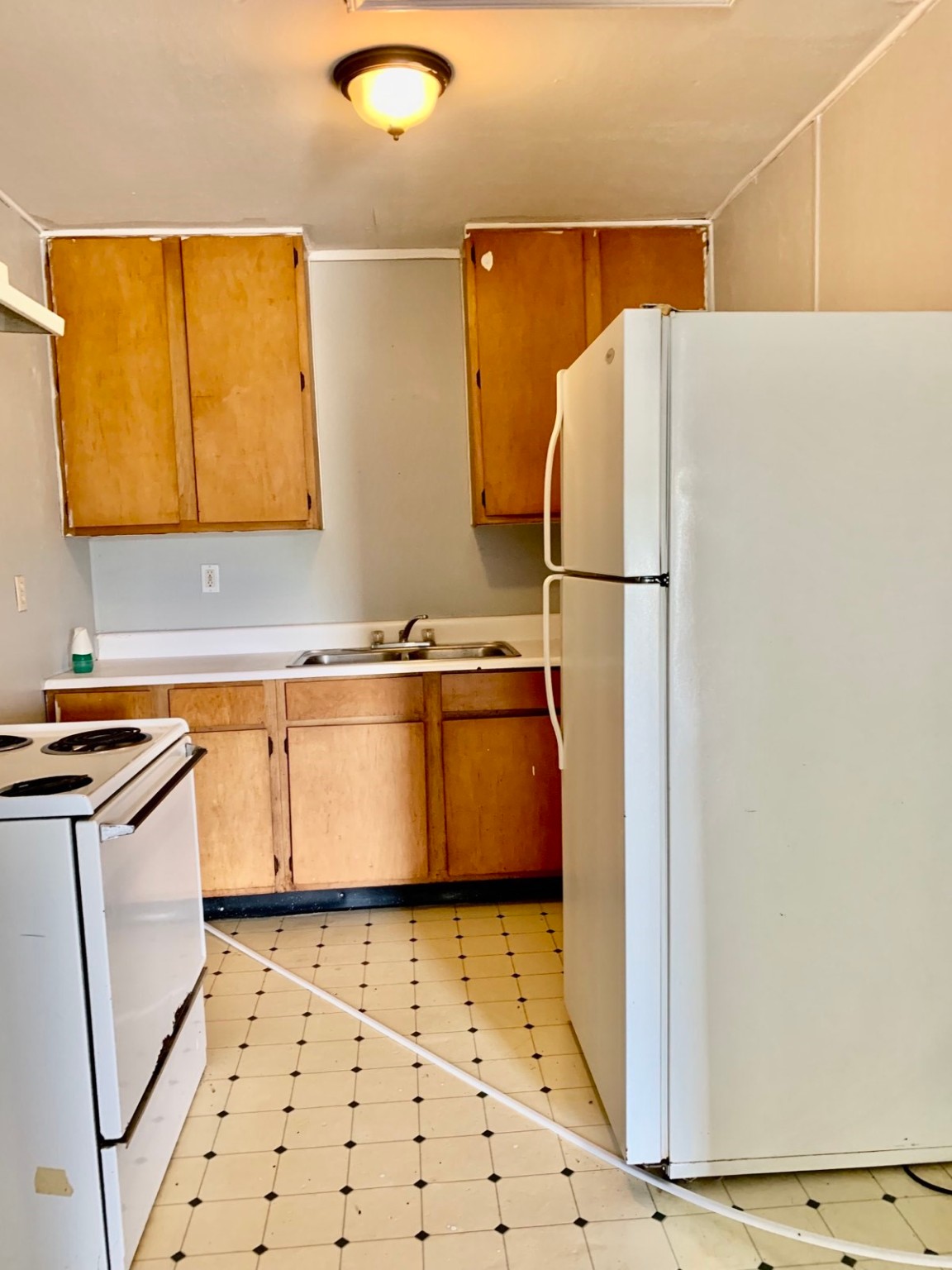 1907 Avenue C, Unit 3 Rosenberg, TX 77471 - Photo 12 of 20 a room with storage and utility