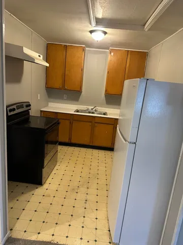 $795 | 1907 Avenue C, Unit 3, Rosenberg, TX 77471