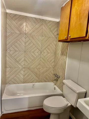 $795 | 1907 Avenue C, Unit 3, Rosenberg, TX 77471