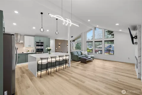 $975,000 | 16031 Southeast 167th Place, Renton, WA 98058