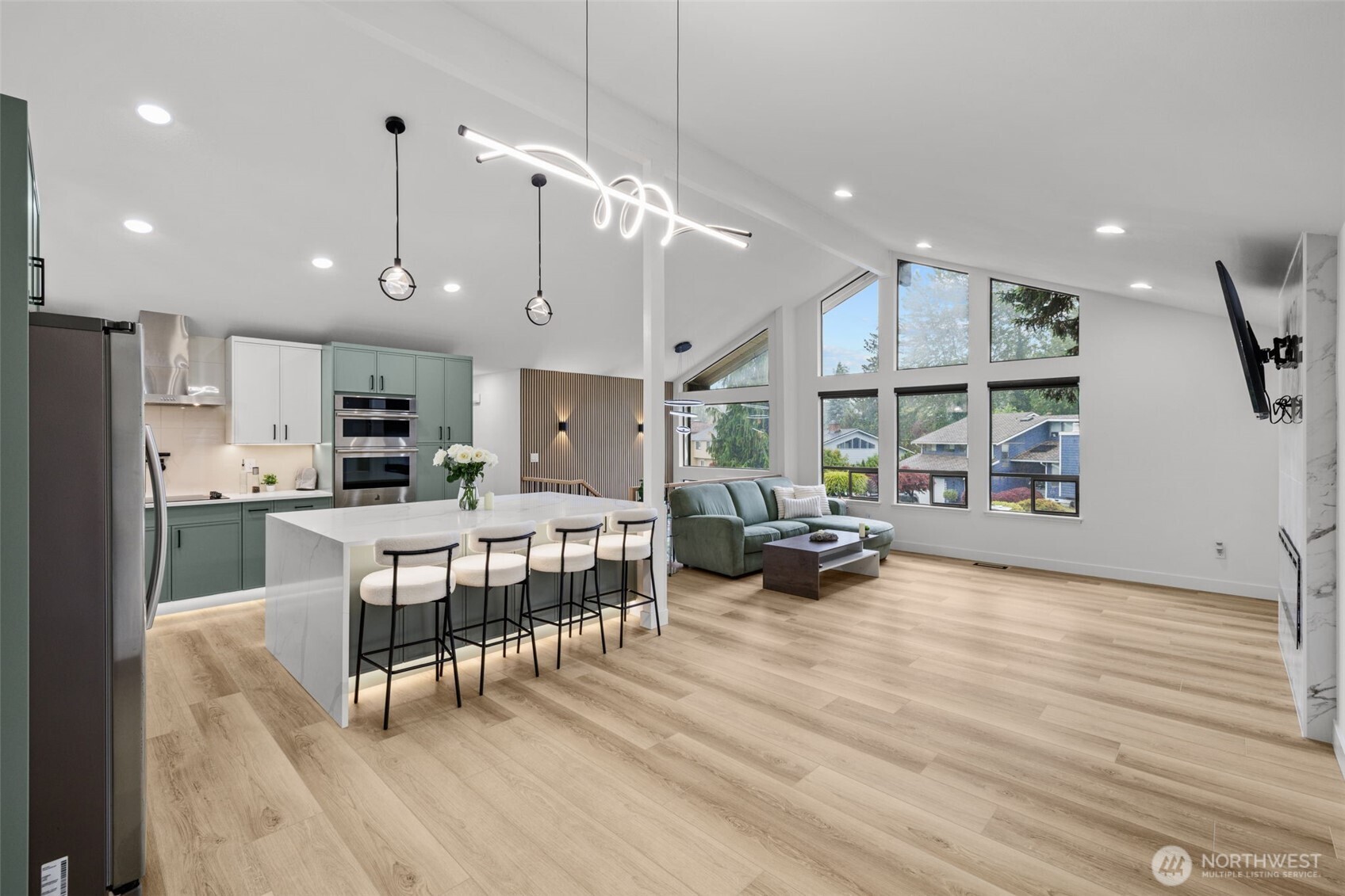 16031 Southeast 167th Place Renton, WA 98058 - Photo 12 of 40