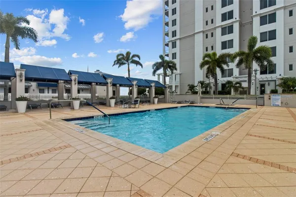 $6,000 | 331 Cleveland Street, Unit 2102, Clearwater, FL 33755