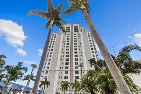 $6,000 | 331 Cleveland Street, Unit 2102, Clearwater, FL 33755