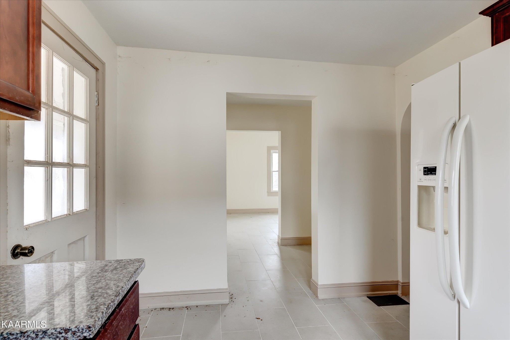 151 Douglas Avenue Newport, TN 37821 - Photo 18 of 27