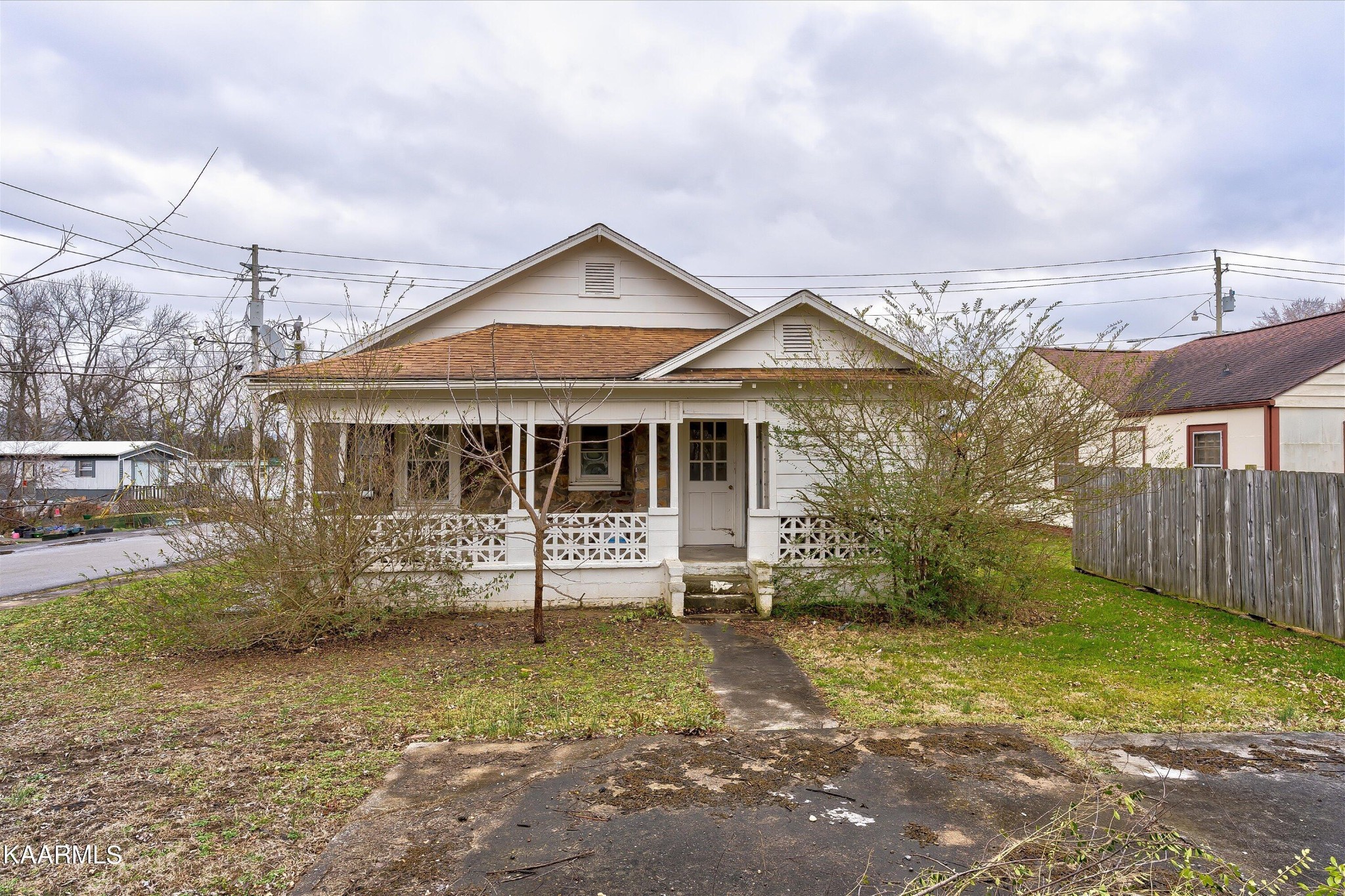 151 Douglas Avenue Newport, TN 37821 - Photo 25 of 27