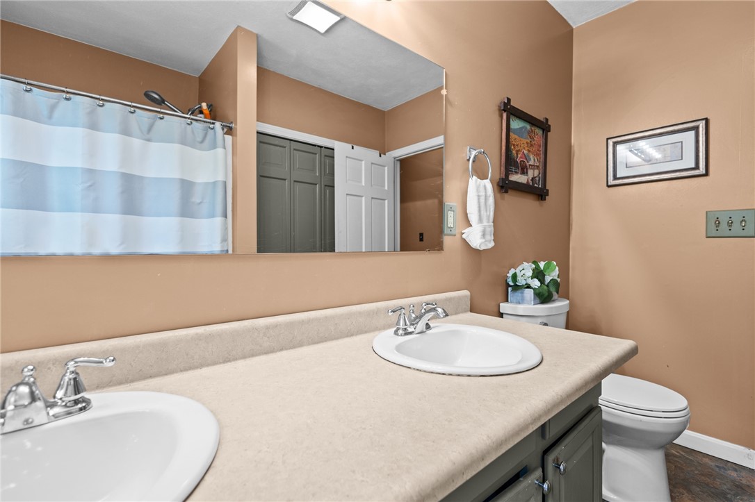 14 Jackson Schoolhouse Road Glocester, RI 02814 - Photo 11 of 31 Gallery Image 11