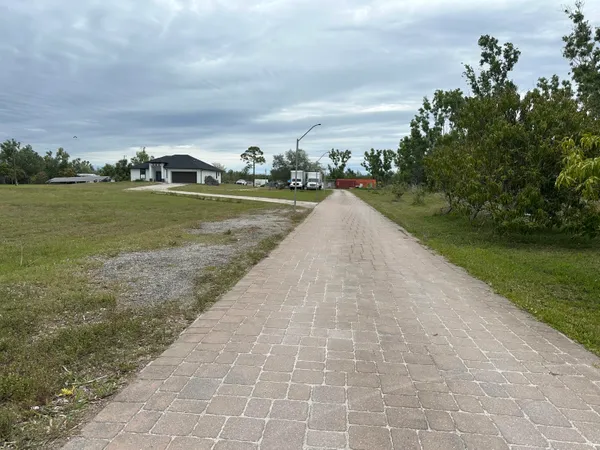 $5,800 | 3401 Sand Road, Cape Coral, FL 33993