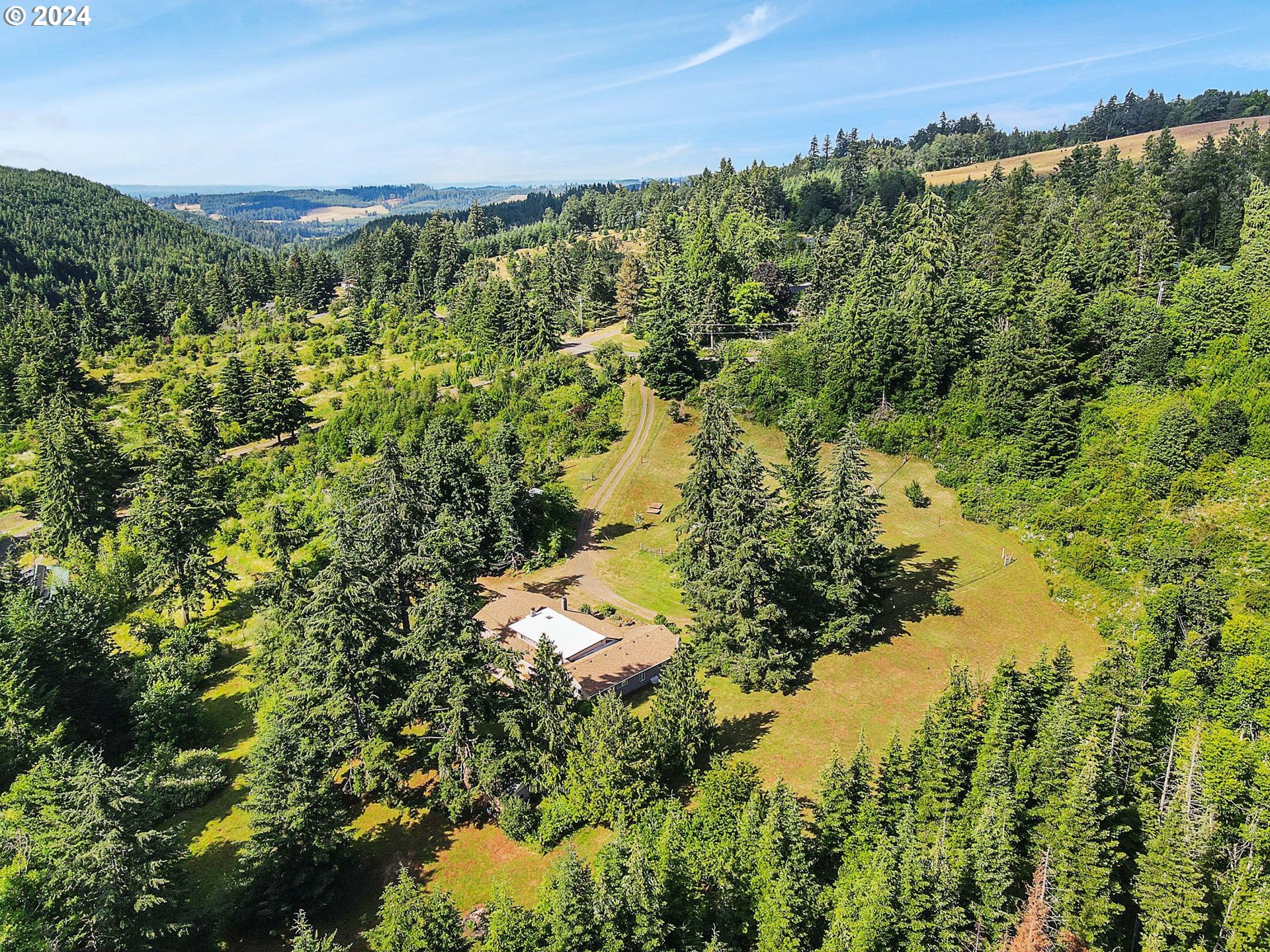 3999 Northeast Timber Silverton, OR 97381 - Photo 34 of 40