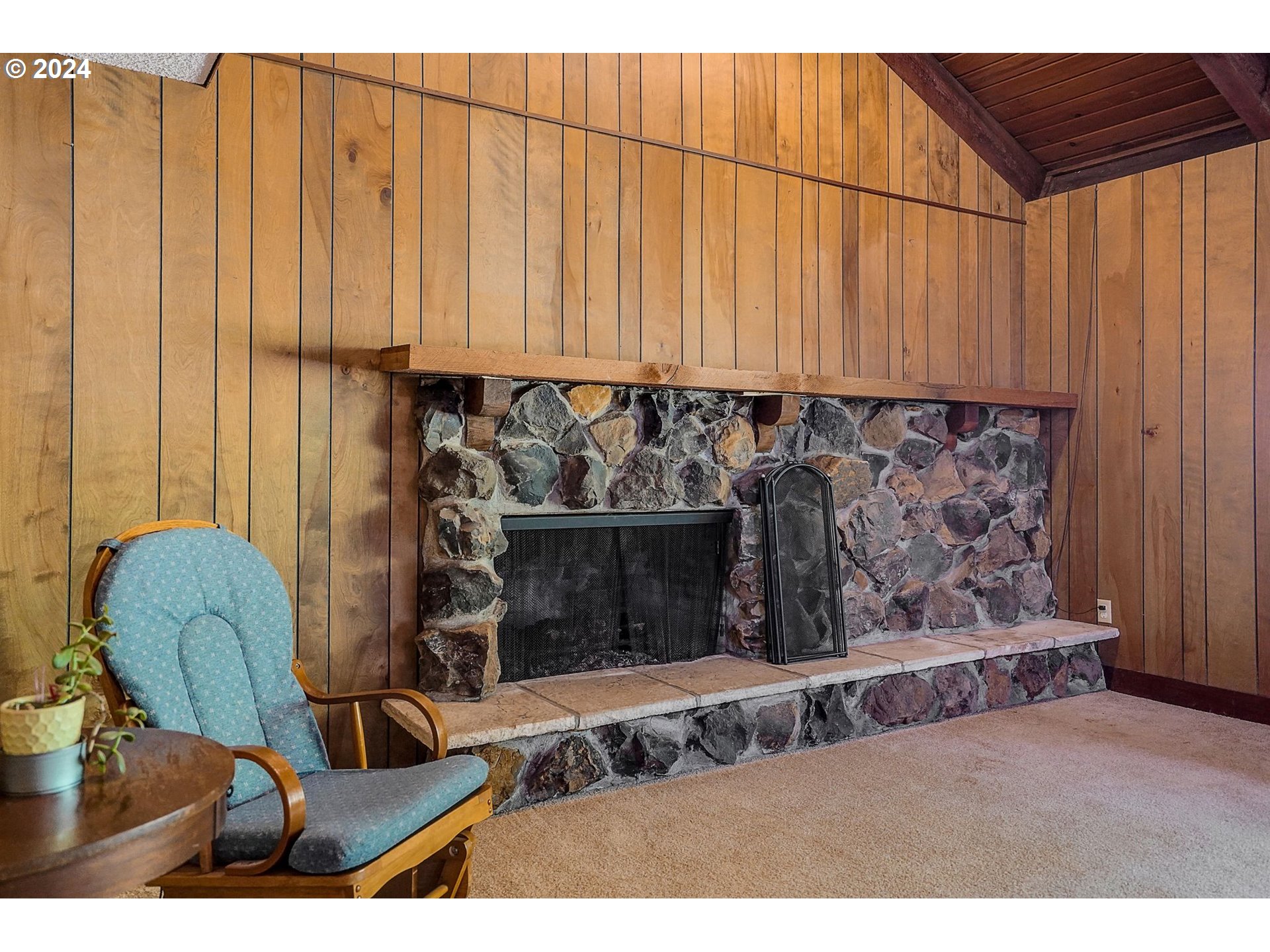 3999 Northeast Timber Silverton, OR 97381 - Photo 5 of 40