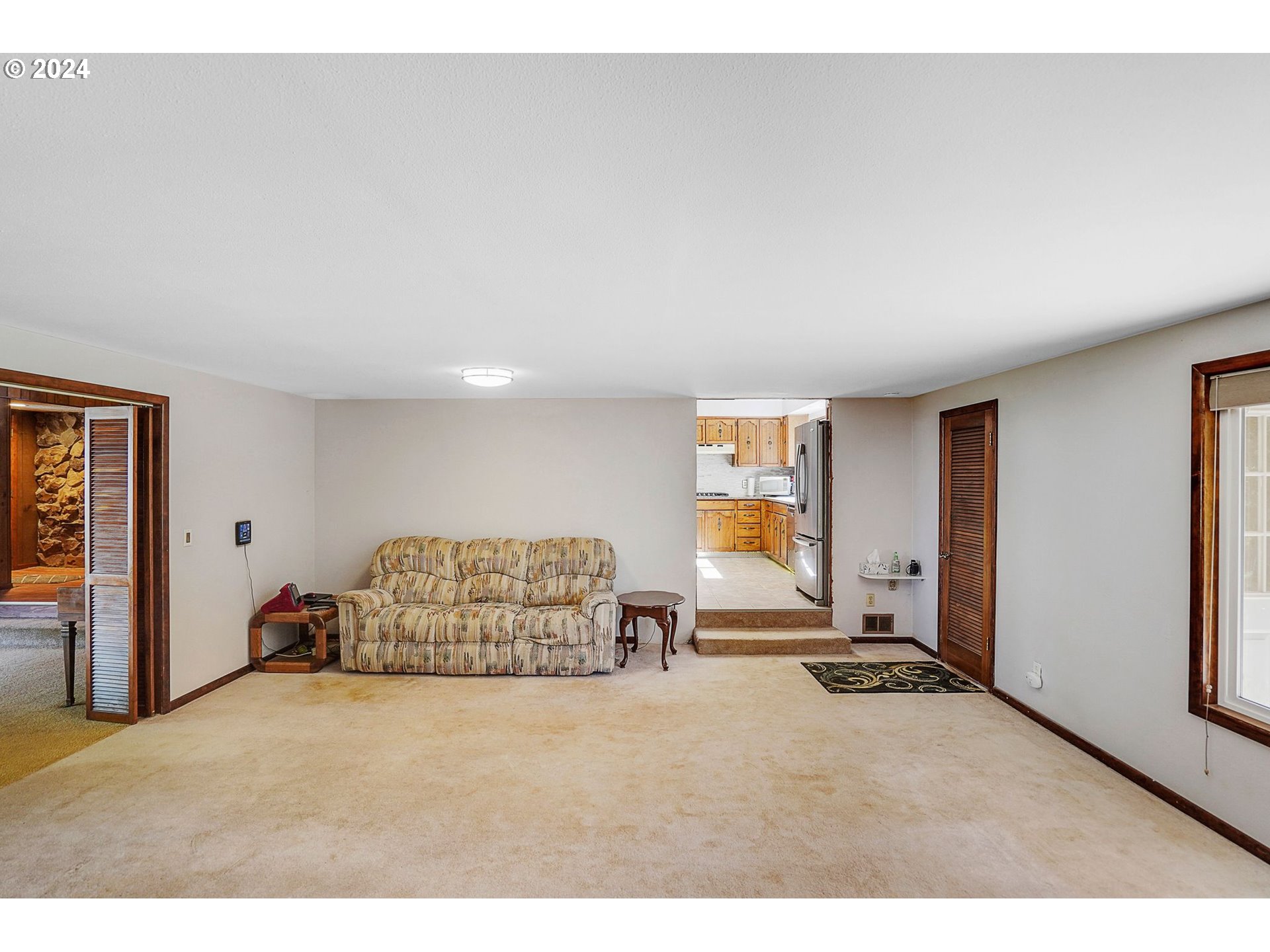 3999 Northeast Timber Silverton, OR 97381 - Photo 7 of 40