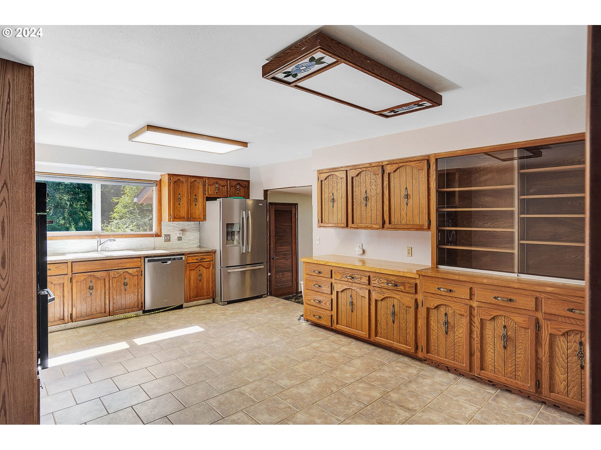 3999 Northeast Timber Silverton, OR 97381 - Photo 10 of 40