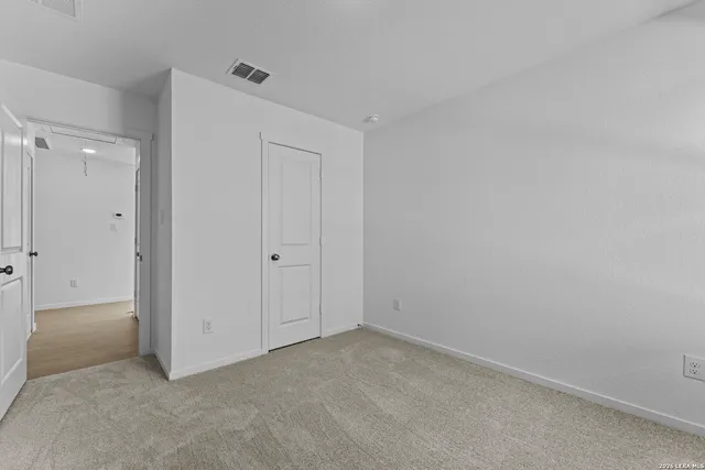 $265,000 | 109 Ellendale Place, Fredericksburg, TX 78624