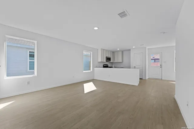 $265,000 | 109 Ellendale Place, Fredericksburg, TX 78624