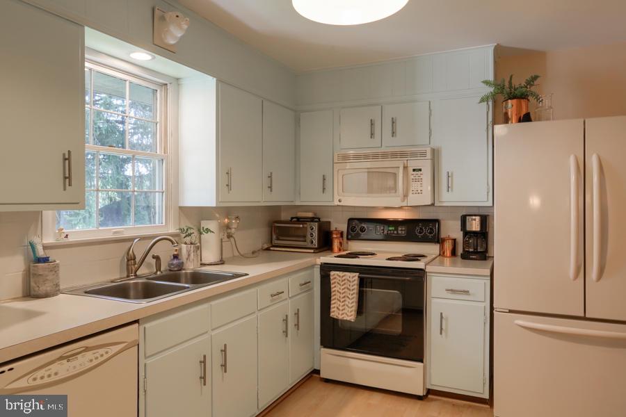 1635 Milton Grove Road Mount Joy, PA 17552 - Photo 16 of 54 Gallery Image 16