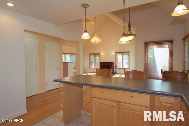 458 Phillips Road Carbondale, IL 62902 - Photo 13 of 26