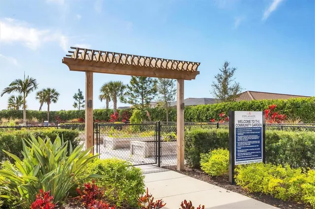 $1,175,000 | 4735 Cassio Court, Bradenton, FL 34211