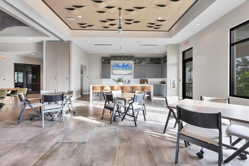 4735 Cassio Court Bradenton, FL 34211 - Photo 85 of 100 a view of a dining room with furniture