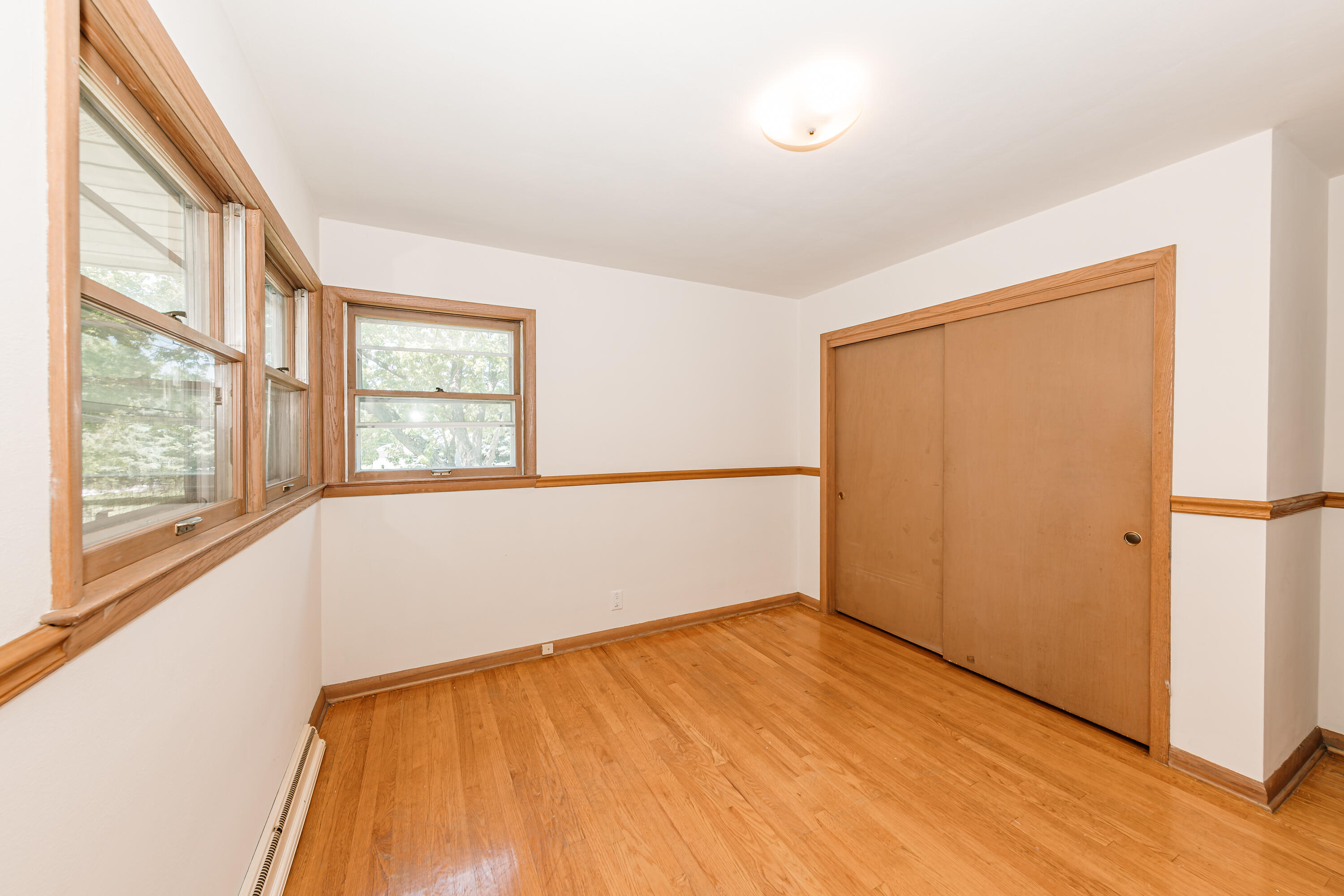 21670 West Glengarry Road New Berlin, WI 53146 - Photo 22 of 50 Bedroom 2