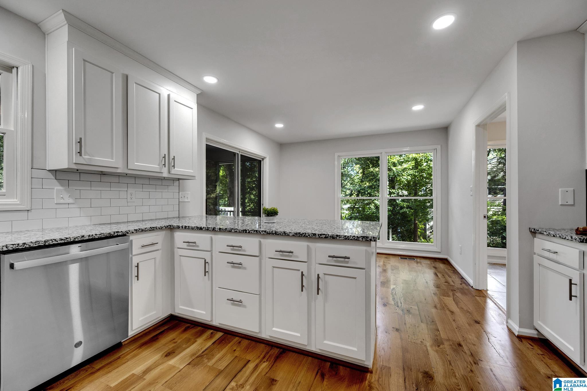608 South Sanders Road Birmingham, AL 35226 - Photo 16 of 49