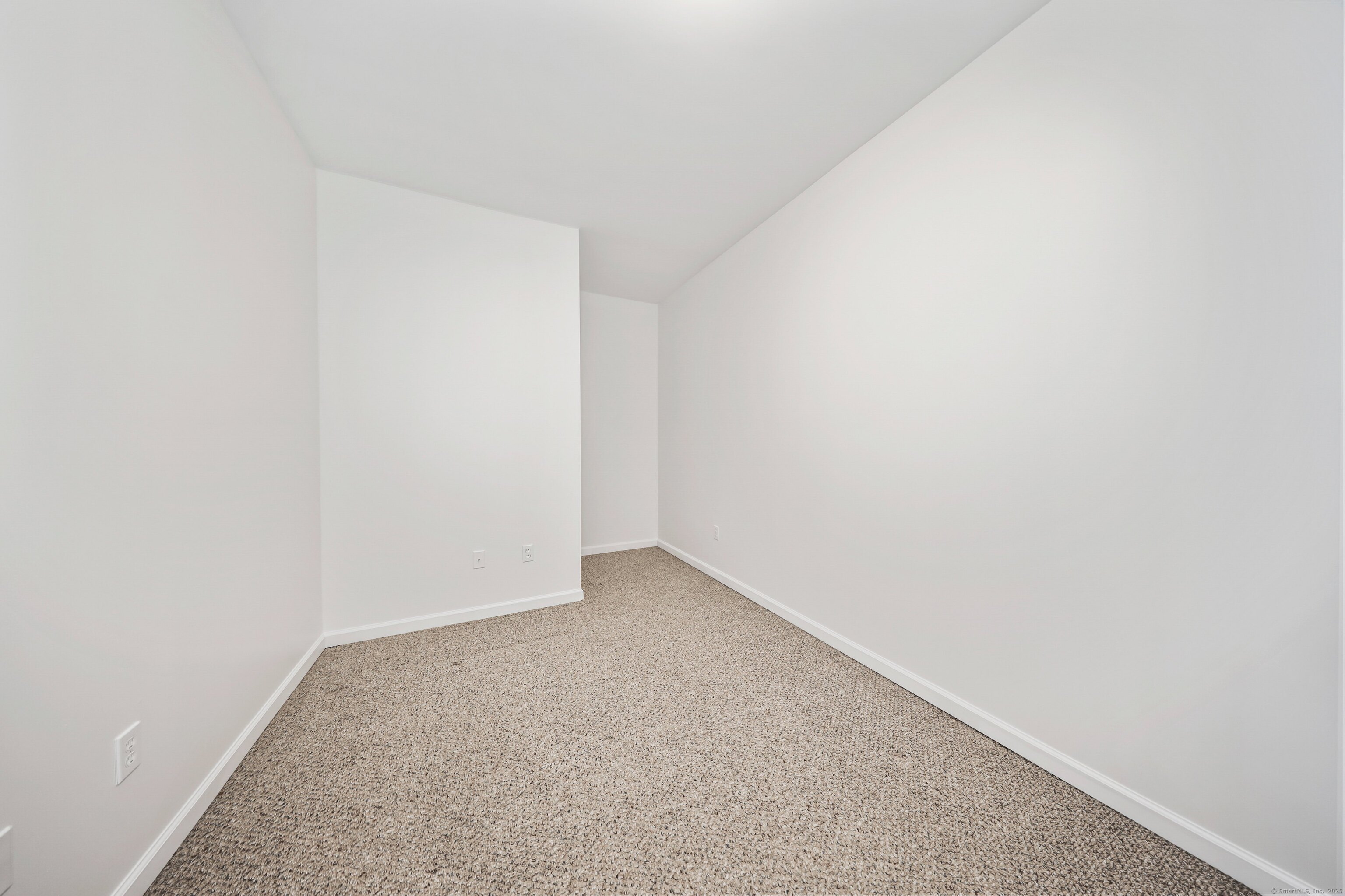 211 Pine Hill Boulevard, Unit 211 Plymouth, CT 06782 - Photo 19 of 35 a view of small space