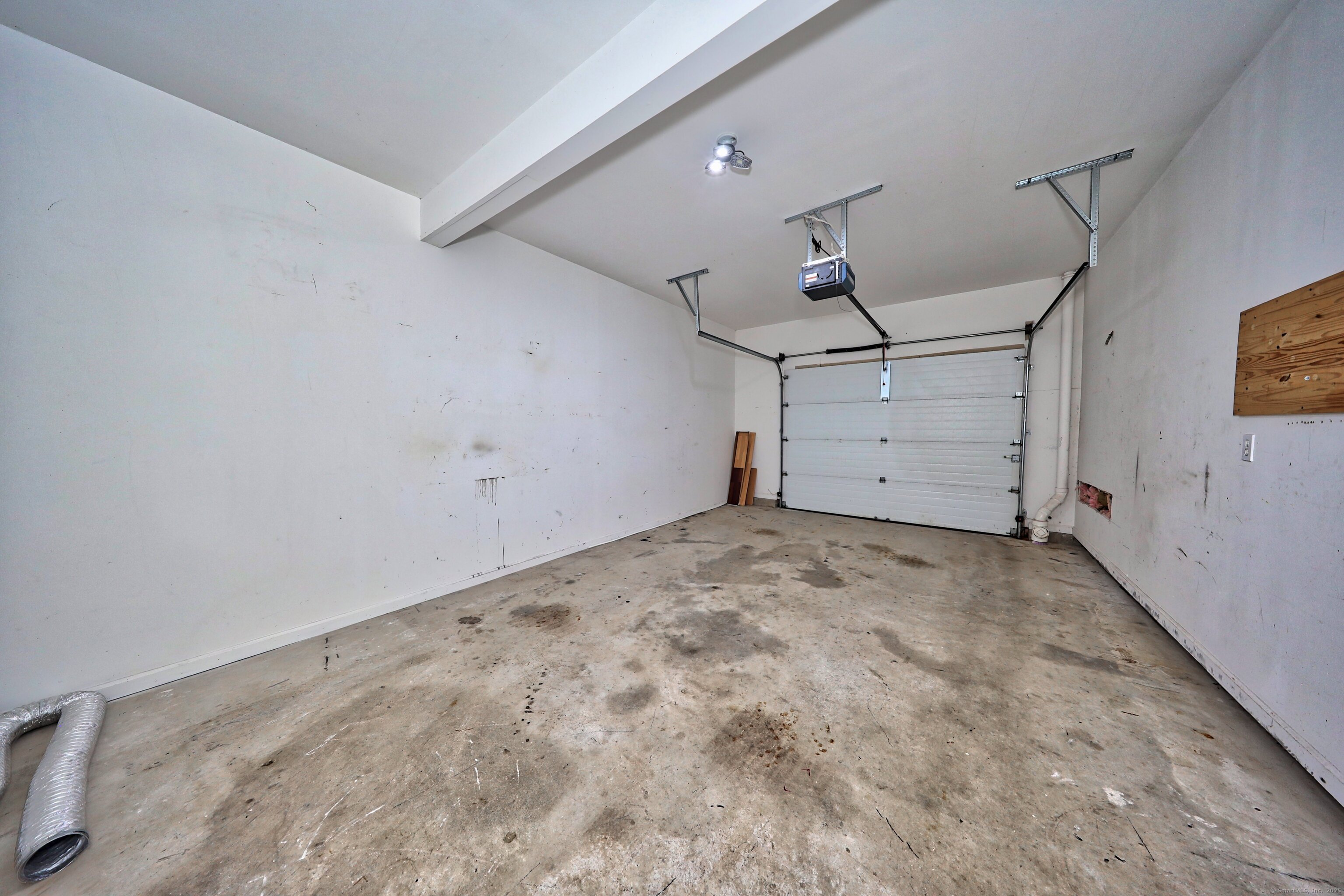 211 Pine Hill Boulevard, Unit 211 Plymouth, CT 06782 - Photo 23 of 35