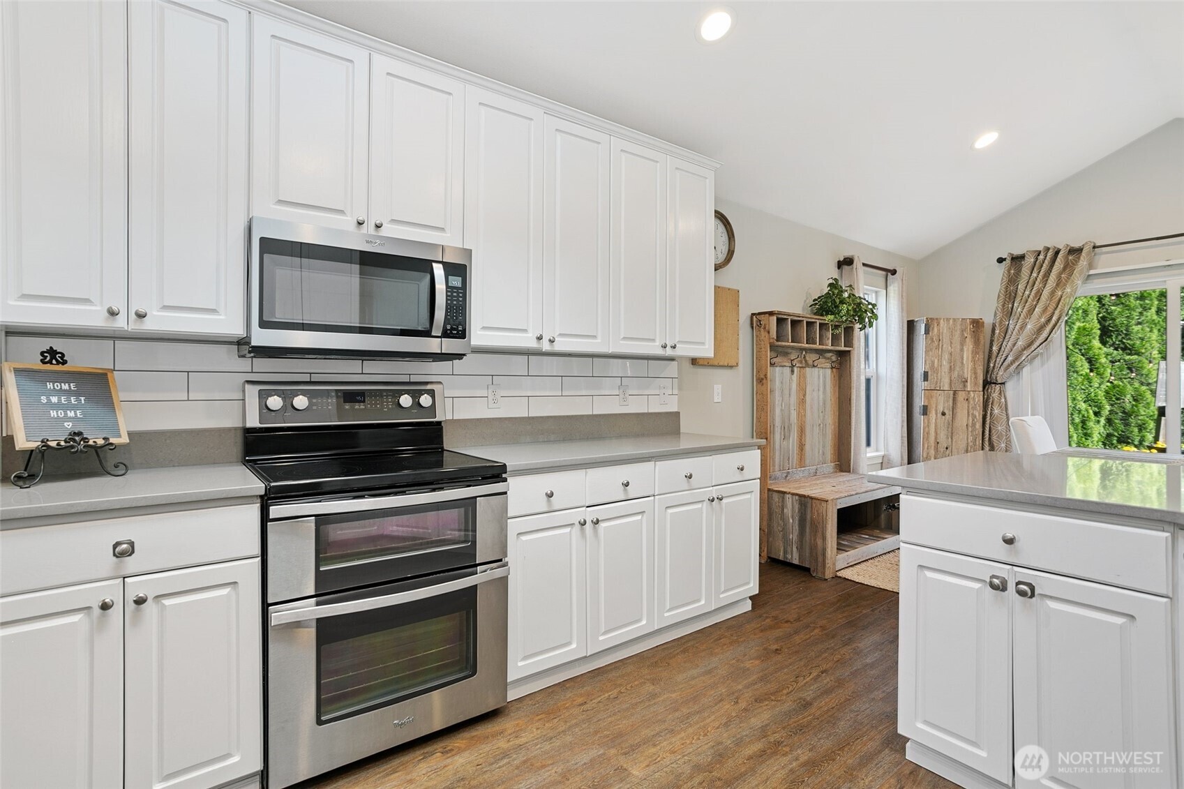 3130 177th Street Southeast Bothell, WA 98012 - Photo 12 of 37