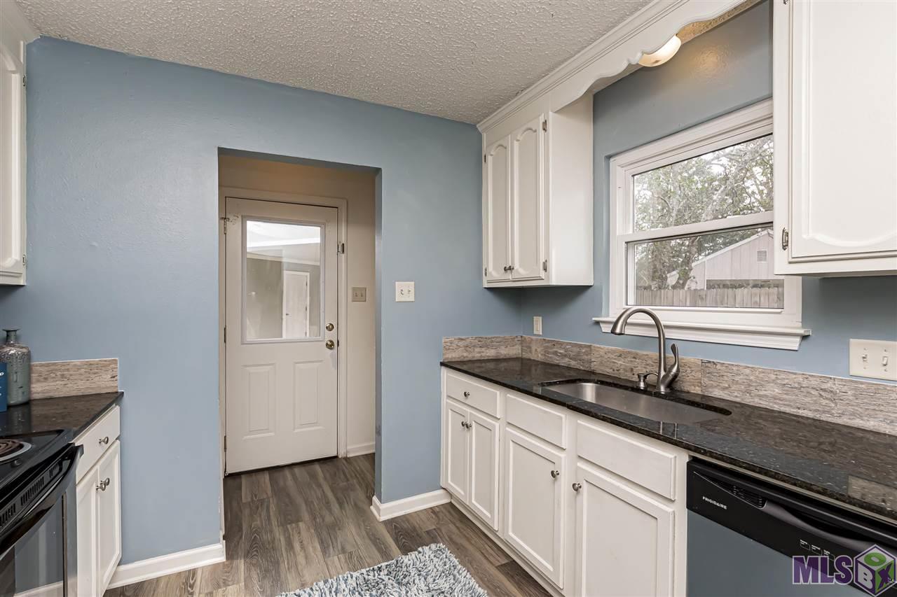 7355 Quorum Drive Baton Rouge, LA 70817 - Photo 8 of 32 Gallery Image 8