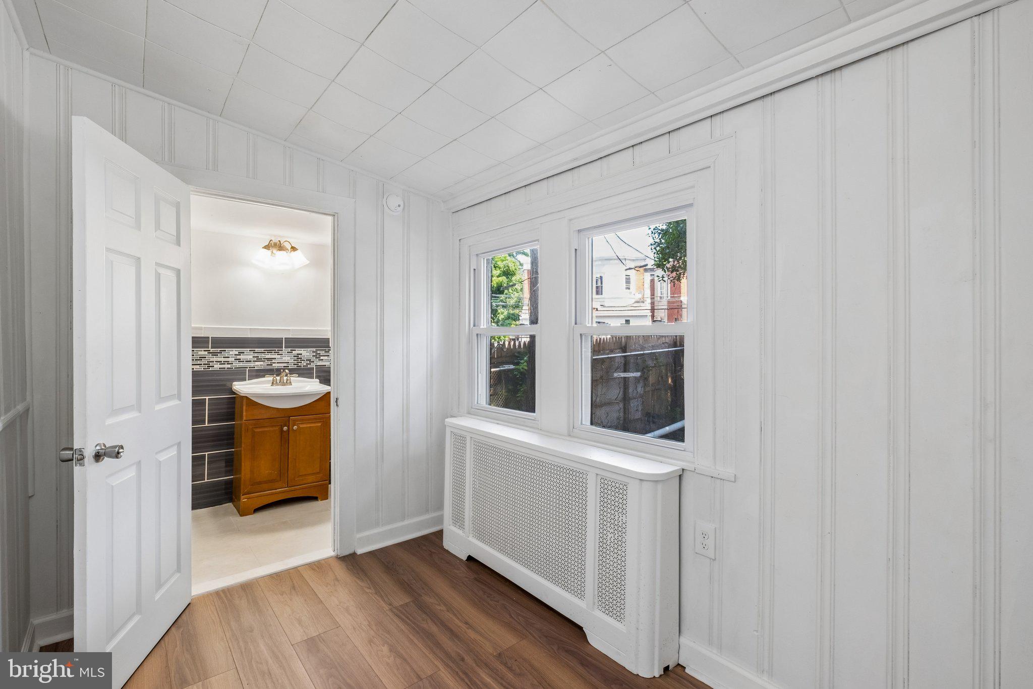 627 Walnut Street Darby, PA 19023 - Photo 18 of 42