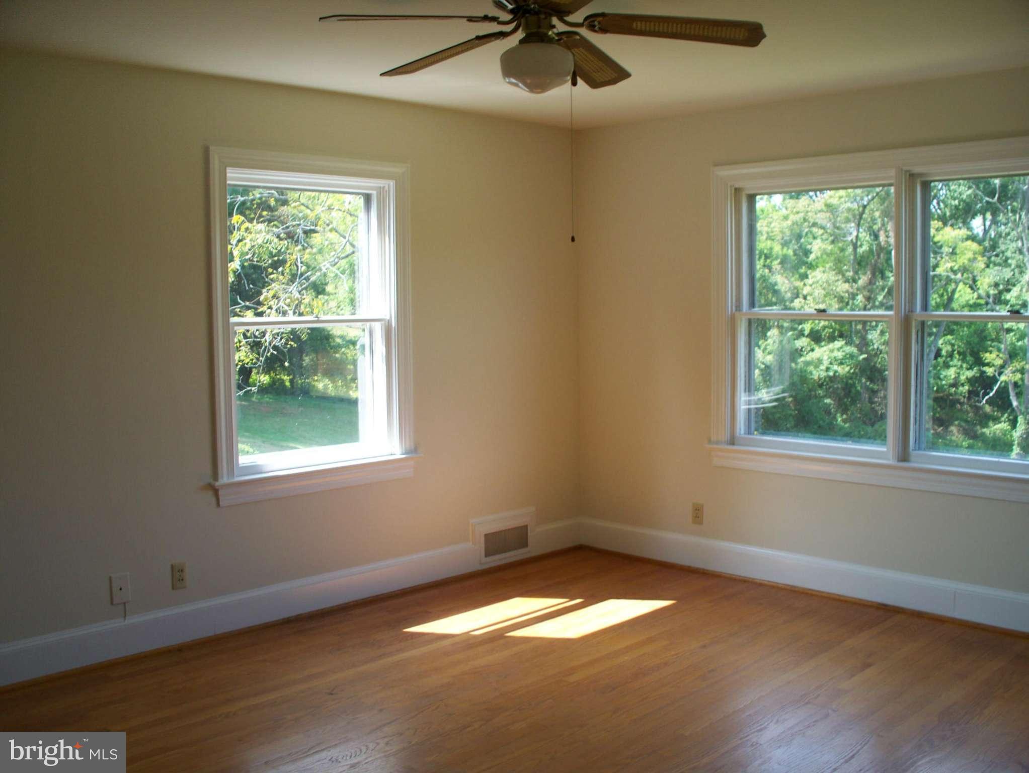 7766 Wilson Road Warrenton, VA 20186 - Photo 14 of 30 Master bedroom
