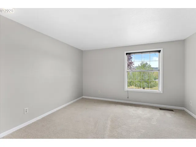 $1,500,000 | 2607 Southwest Pleasant View Drive, Gresham, OR 97080