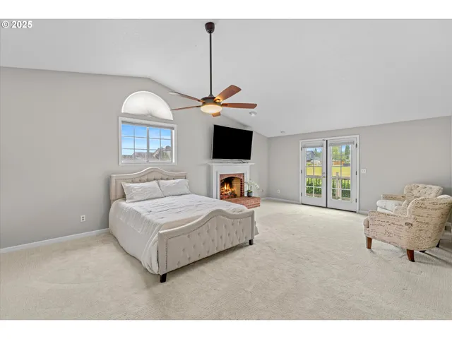 $1,500,000 | 2607 Southwest Pleasant View Drive, Gresham, OR 97080