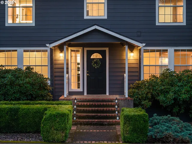 $1,500,000 | 2607 Southwest Pleasant View Drive, Gresham, OR 97080