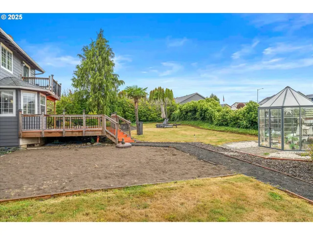 $1,500,000 | 2607 Southwest Pleasant View Drive, Gresham, OR 97080