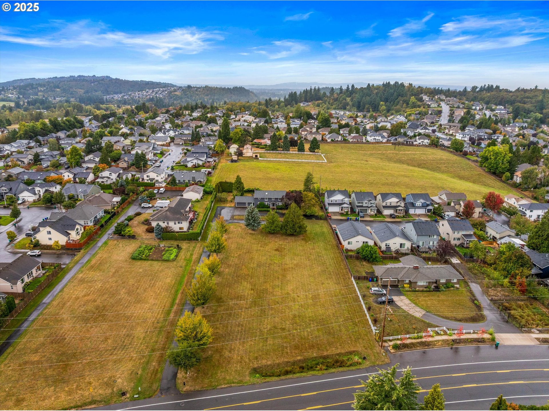 2607 Southwest Pleasant View Drive Gresham, OR 97080 - Photo 42 of 48
