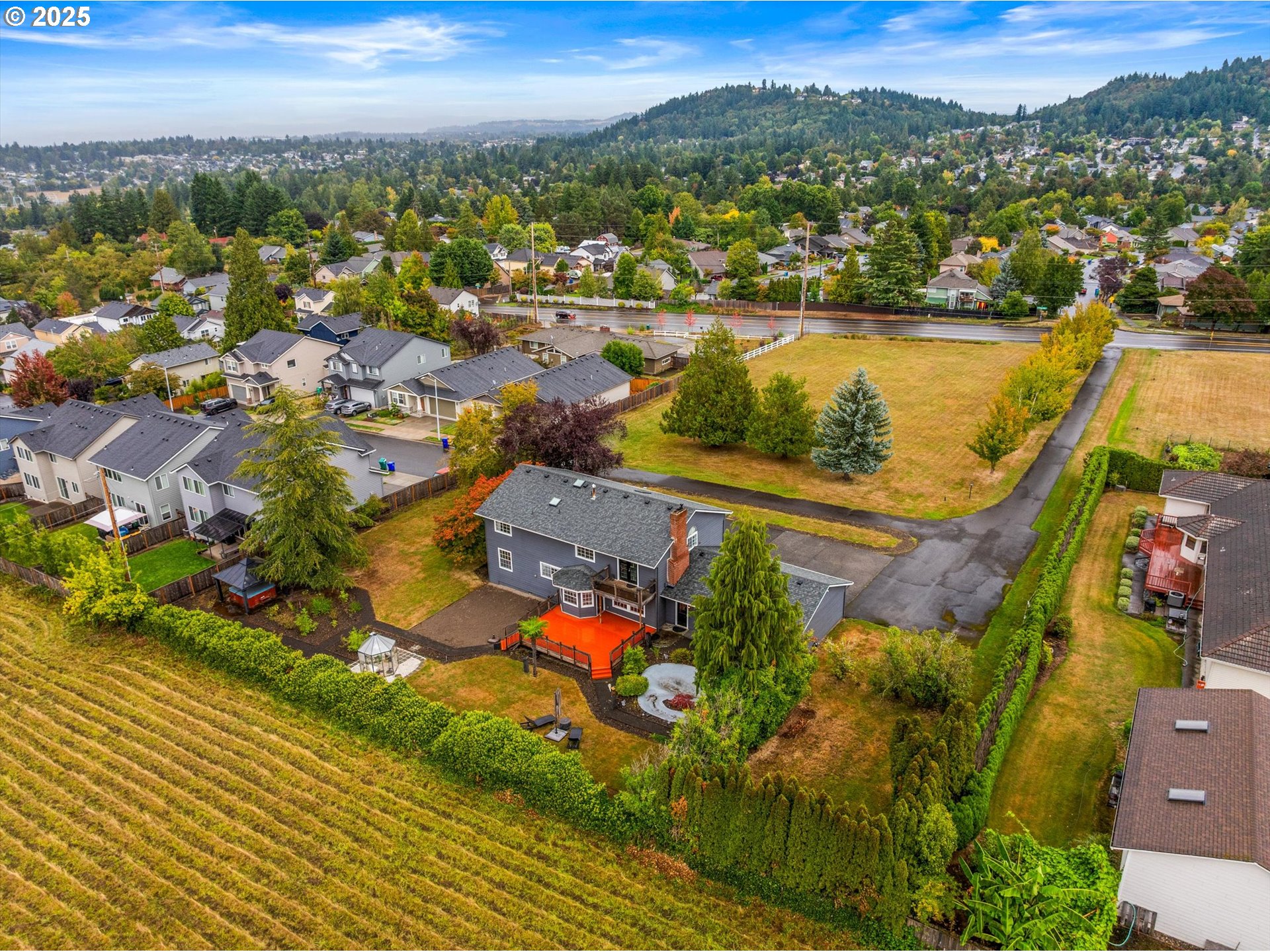 2607 Southwest Pleasant View Drive Gresham, OR 97080 - Photo 45 of 48