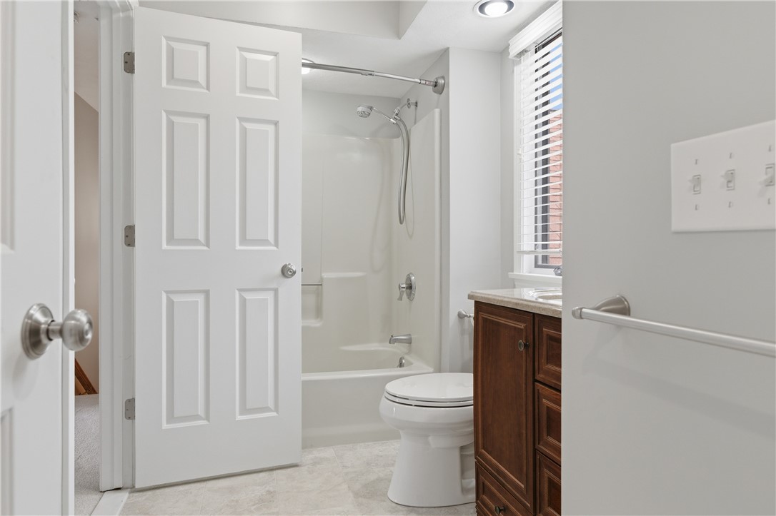 50 Abbott Run Valley Road, Unit 1604 Cumberland, RI 02864 - Photo 18 of 30 Bathroom with tub and shower.